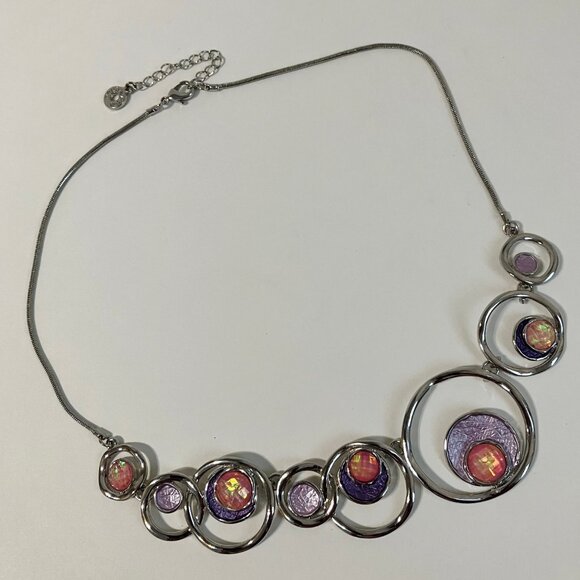 Equilibrium Necklace Purple Pink Crystal Stone Silver Metal Circles Snake Chain - Picture 3 of 12